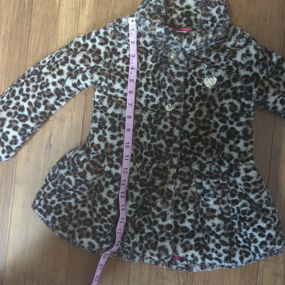 Juicy Couture Faux Fur Cheetah Leopard Print Button Up Jacket